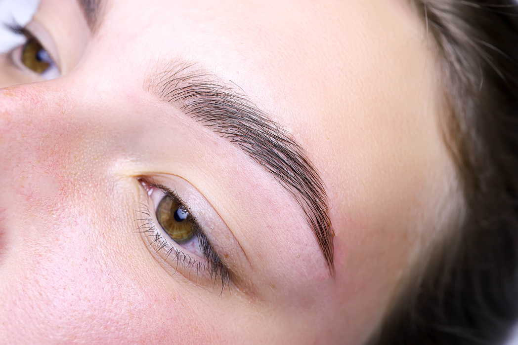 finished work after the procedure of lamination of eyebrows
